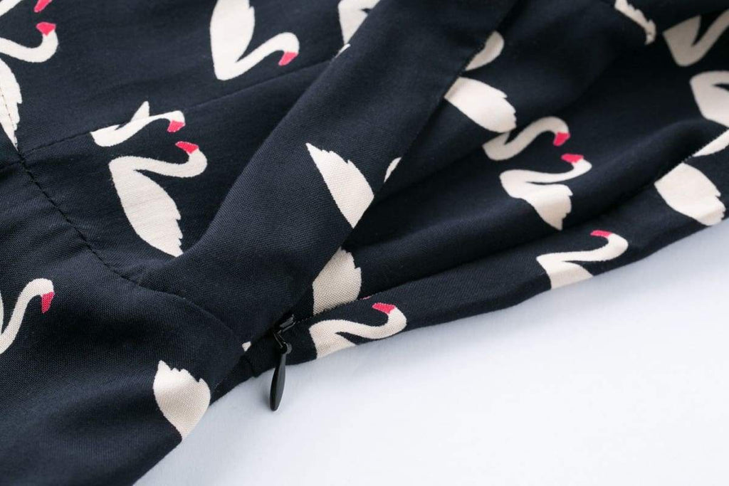 Dark Navy Swan Print Collared Cotton Rayon Vintage Dress
